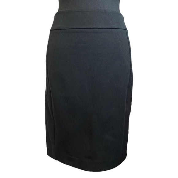 ANN TAYLOR ☆ Black Ponte Straight / Pencil Career Skirt - Picture 1 of 4
